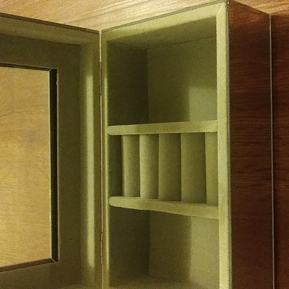 Jewelry box - Picture 5 of 5